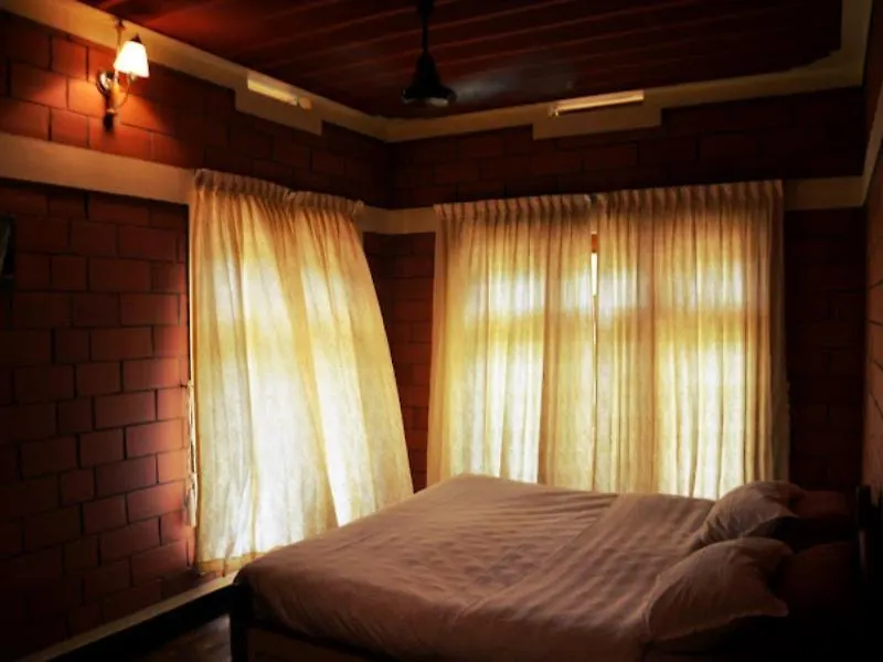 Guest house Lose Yourself In Natures Luxury Kalikavu